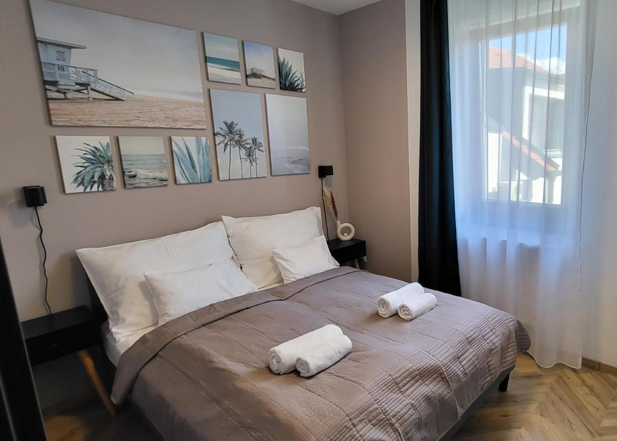 Dotis Apartman Tata Exterior foto
